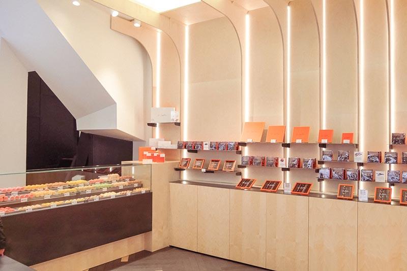 Boutique chocolats et macarons à Lyon Place des Jacobins - Le Lautrec