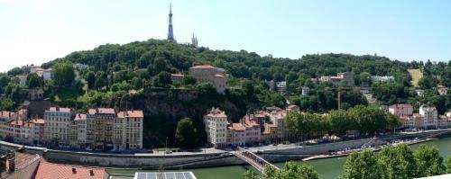 quai pierre scize