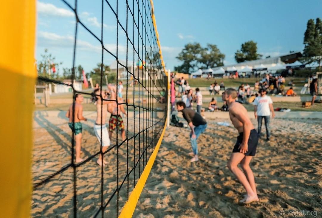 beach volley