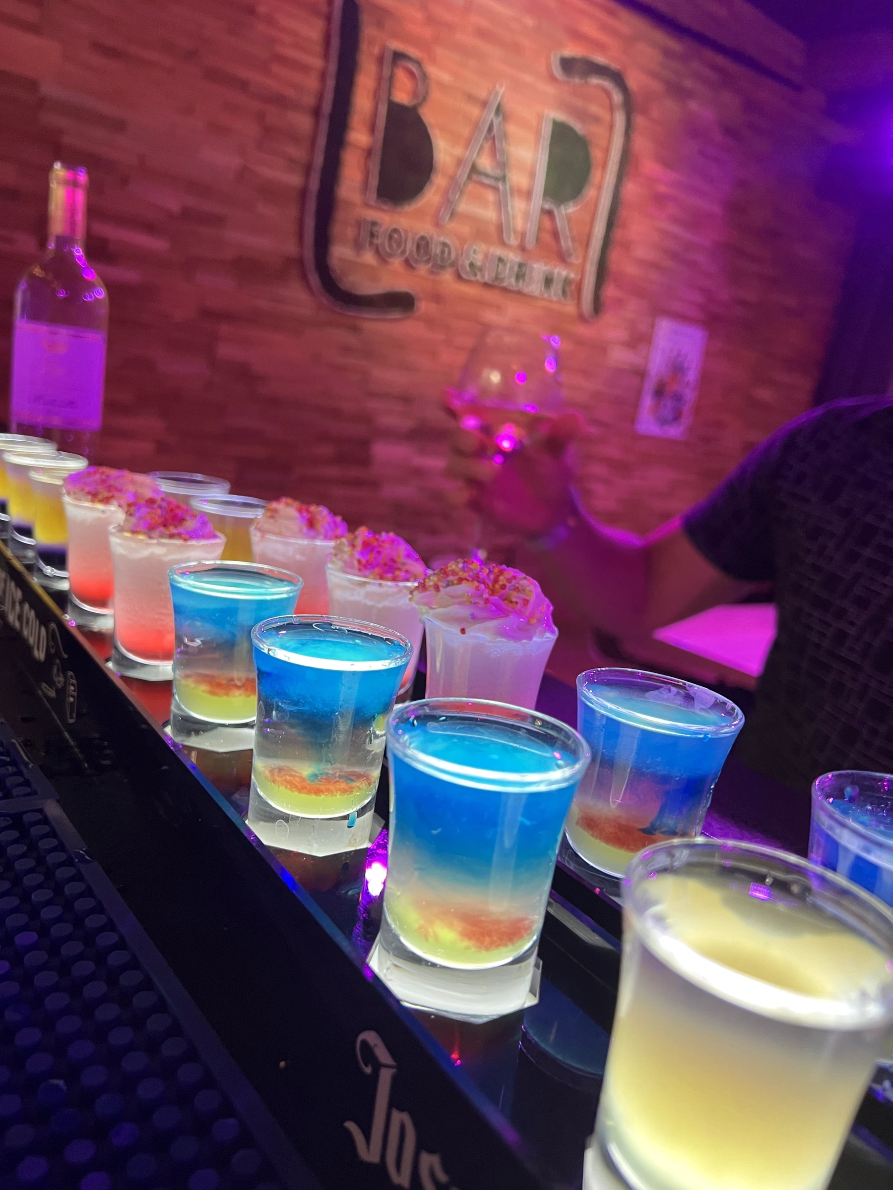 L bar