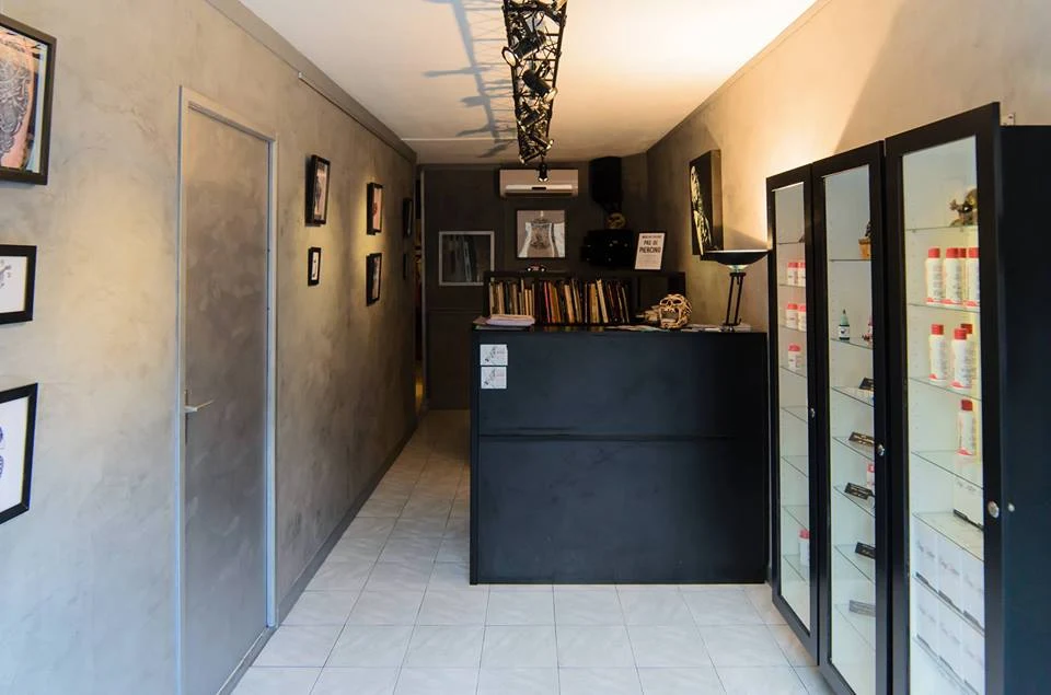 Studio Pick Tattoo - photo 2