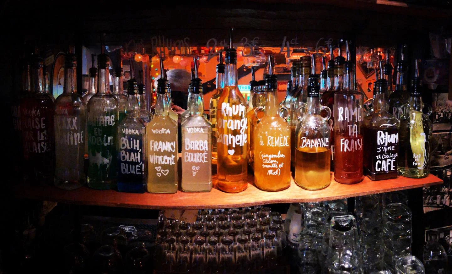 Betty's Bar - photo 2