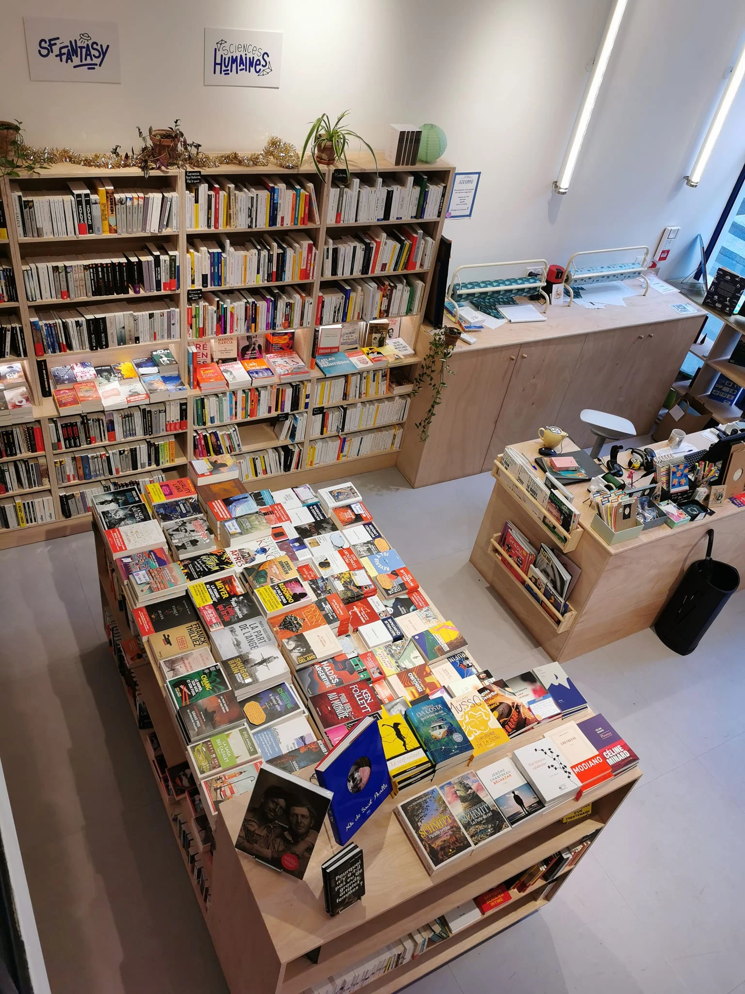 Librairie Adrienne - photo 3