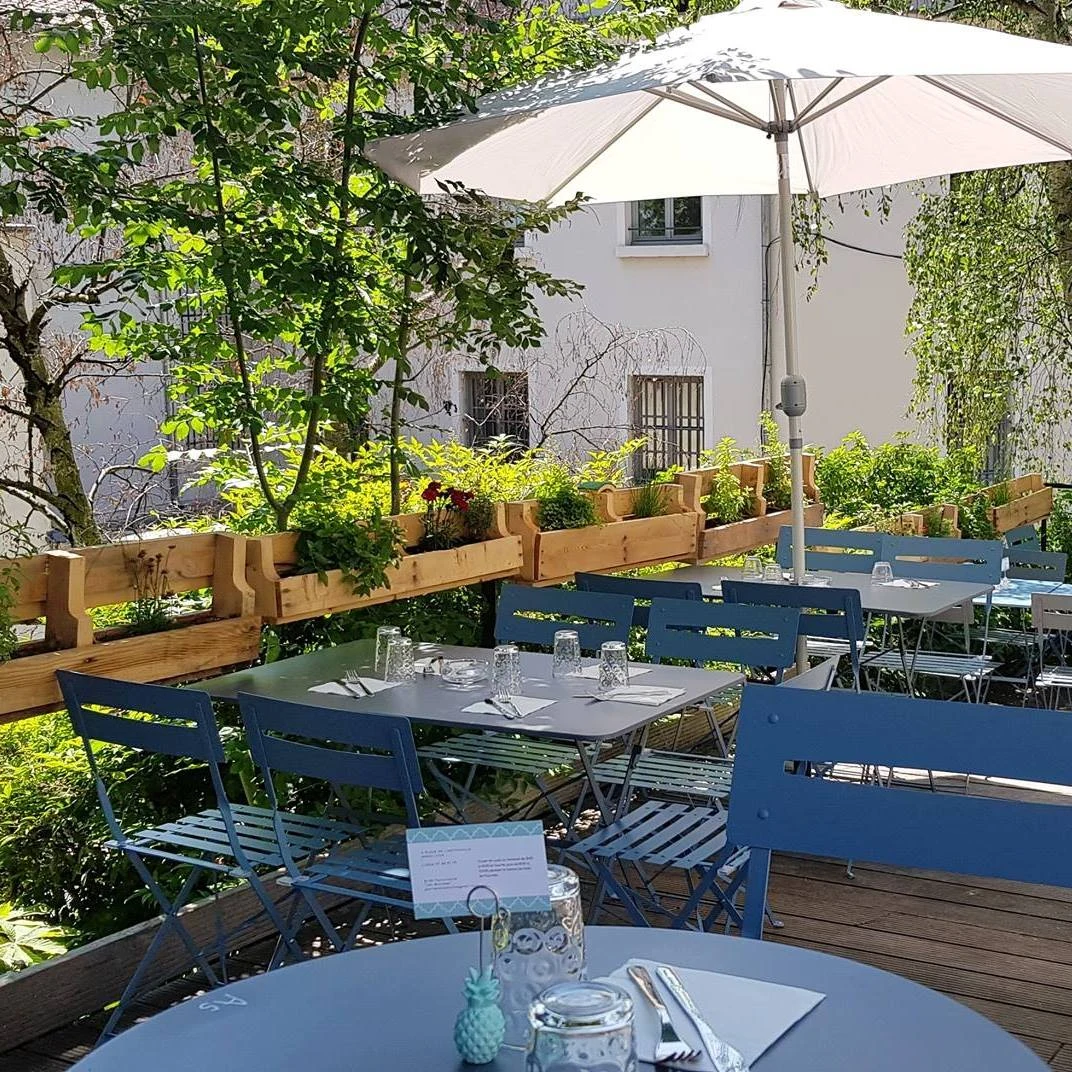 La petite table des nuits - photo 3