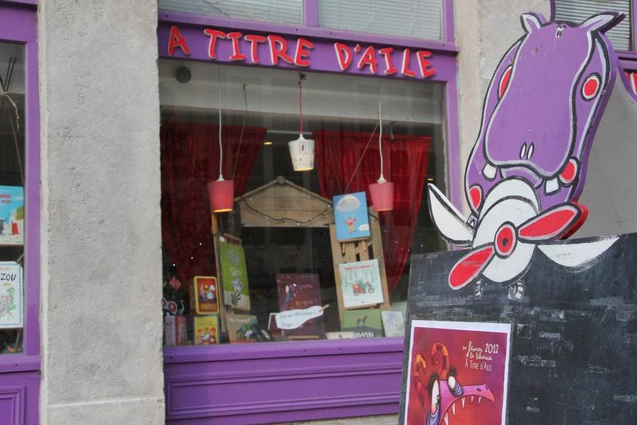 Librairie À Titre d'Aile