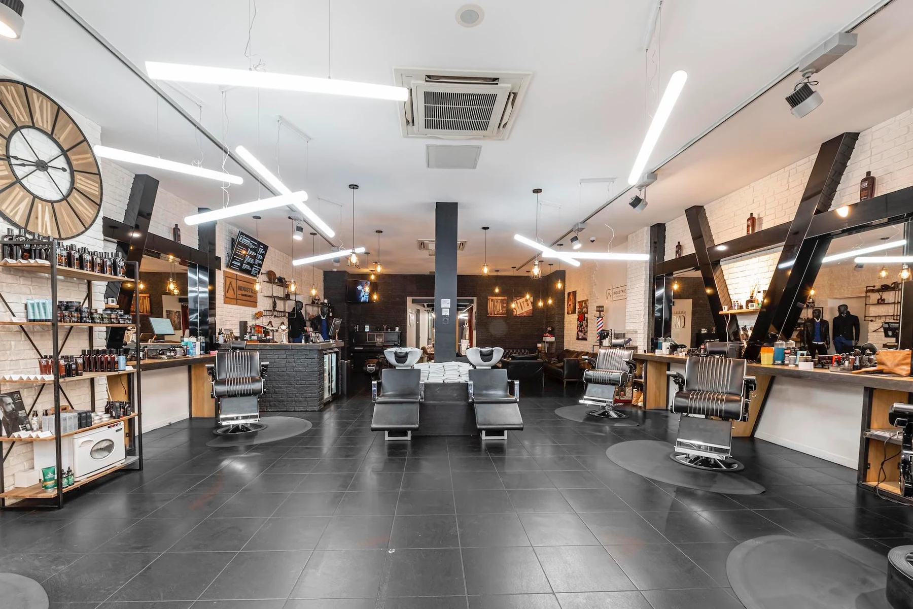 Industrie barbershop - photo 2