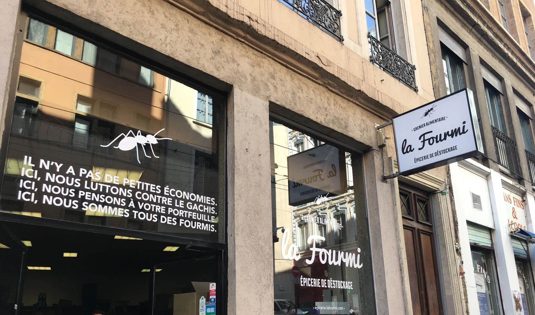 Epicerie La Fourmi - photo principale