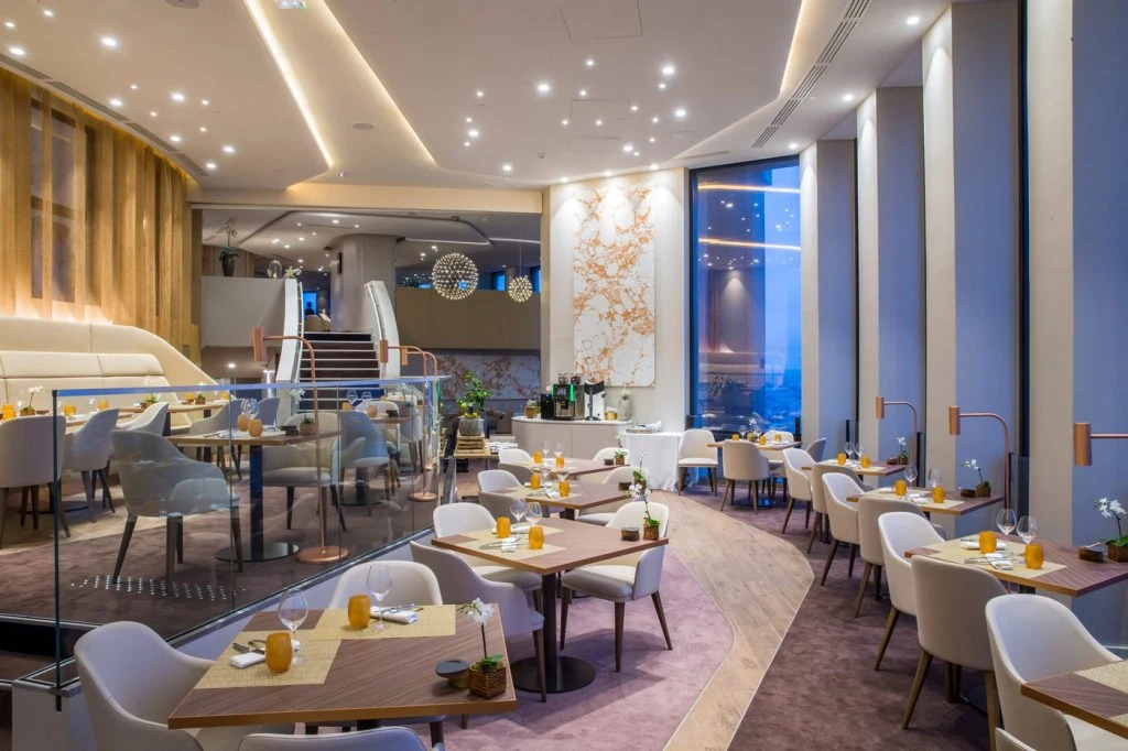 Celest Bar & Restaurant - photo principale