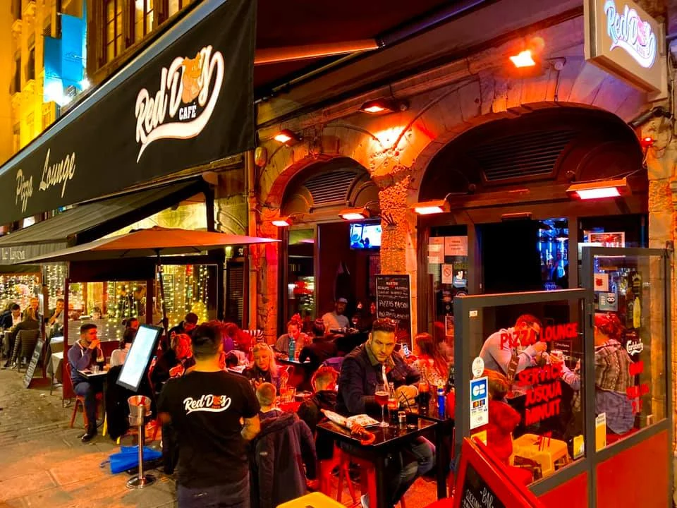 Red Dog Café - photo principale