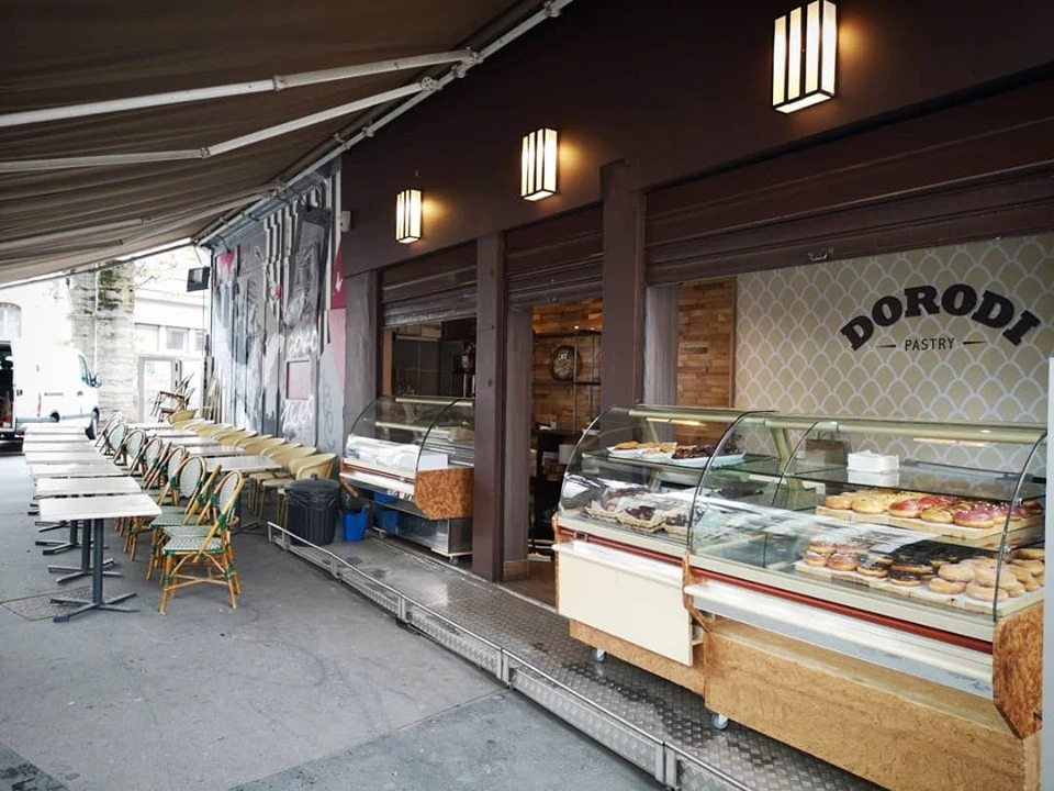 Dorodi Pastry