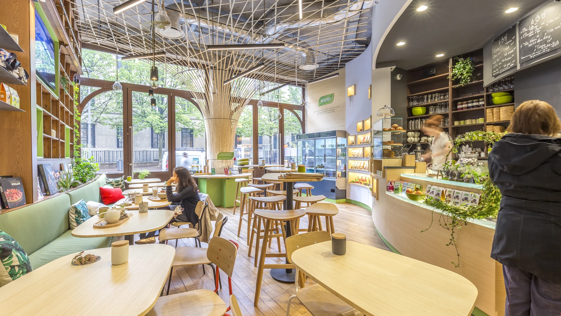 Newtree café - photo 2