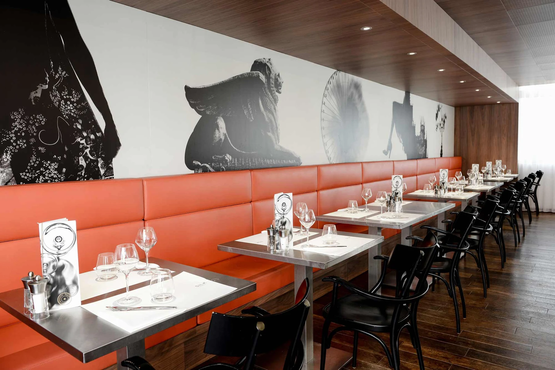 Silk Brasserie - photo 2