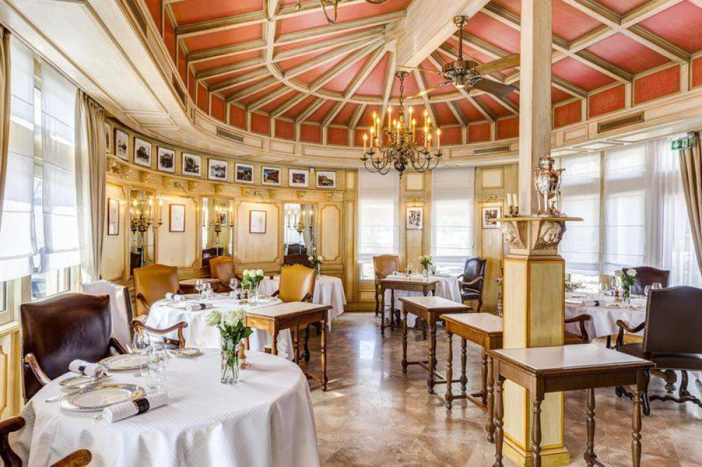 Paul Bocuse - Auberge du Pont de Collonges - photo 3