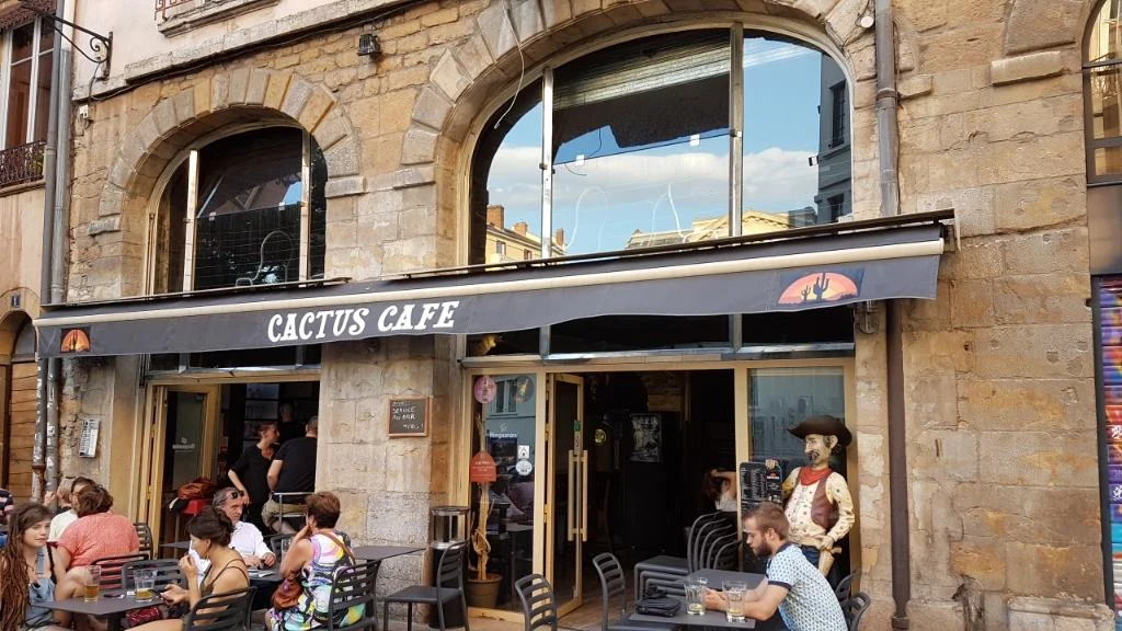 Cactus Bar