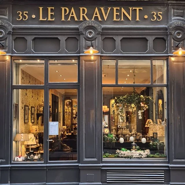 Le Paravent
