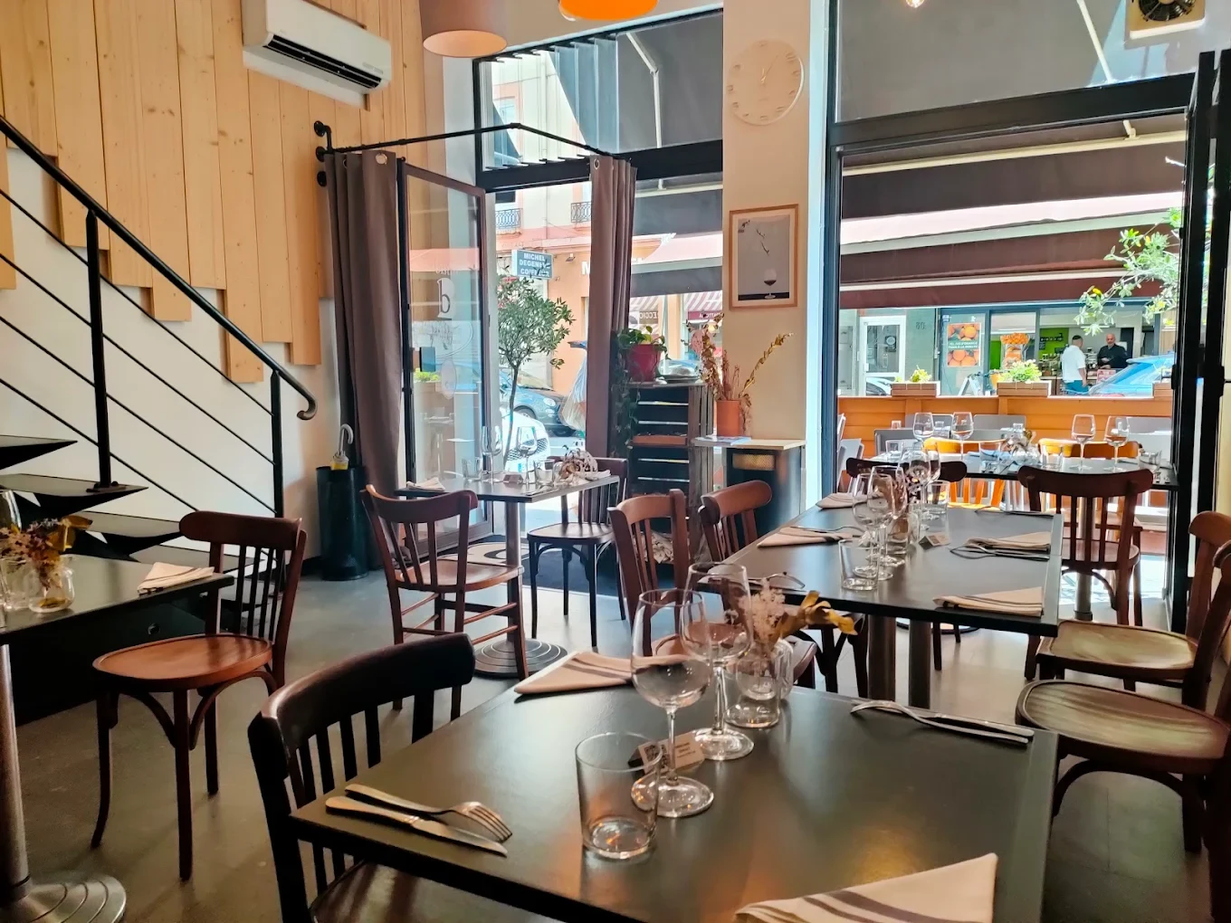 Bistro B