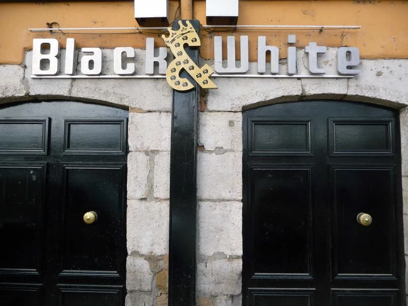 Black & White Club