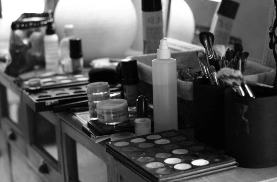 La Loge Make up