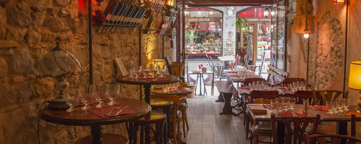 Au comptoir les gônes - photo principale