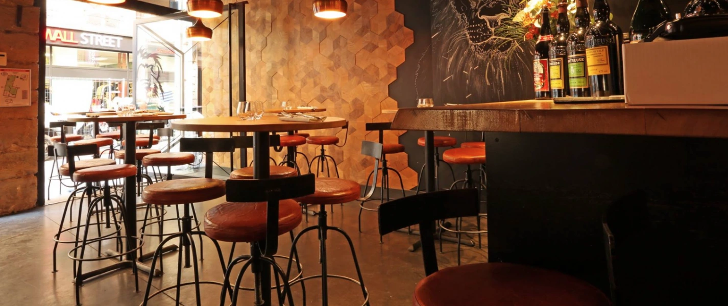 Lyon's Gastro Pub - photo 2