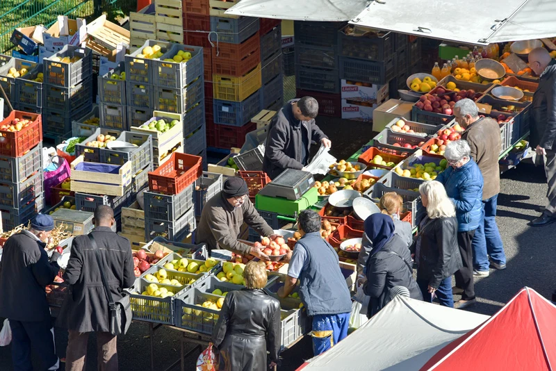 Marché place de la Liberté - photo principale