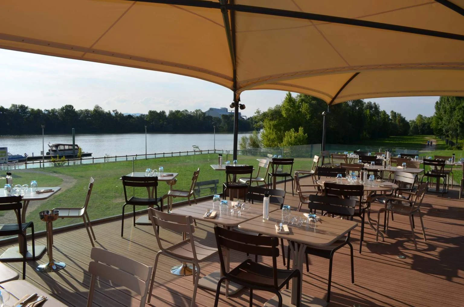 L'Embarcadère (restaurant) - photo 2