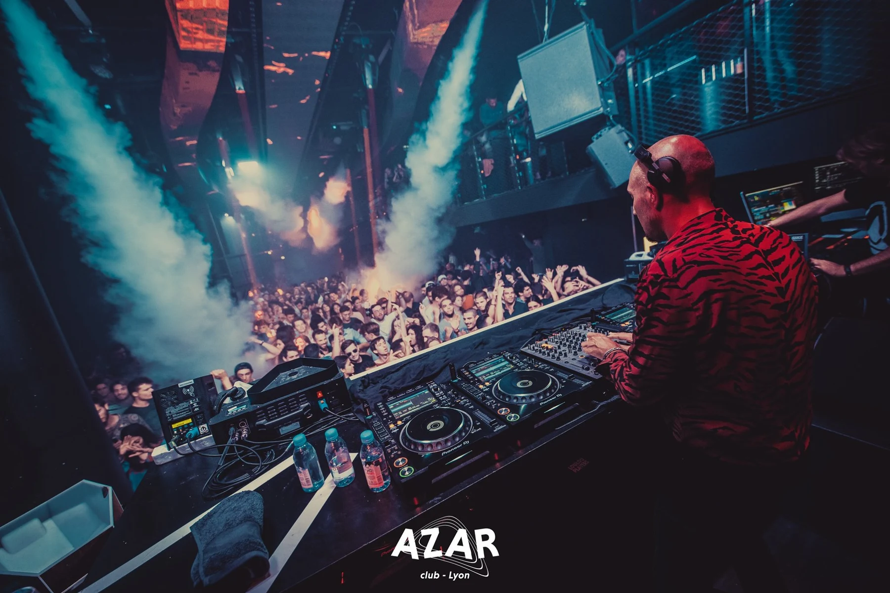 Azar Club - photo 2