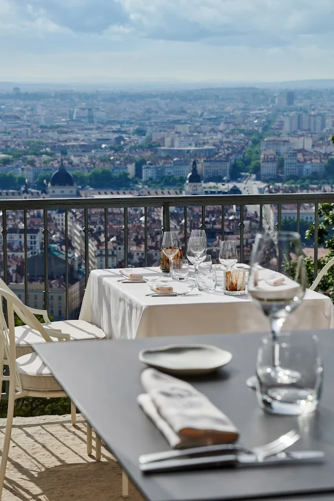 Bulle restaurant Fourvière - photo principale