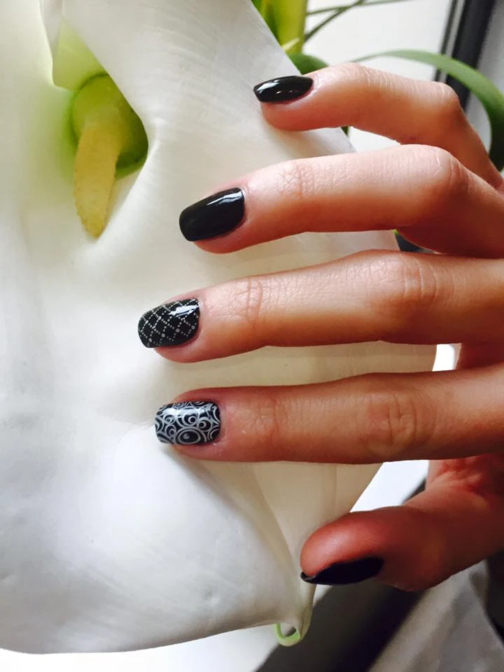 Reines des Ongles - photo 4