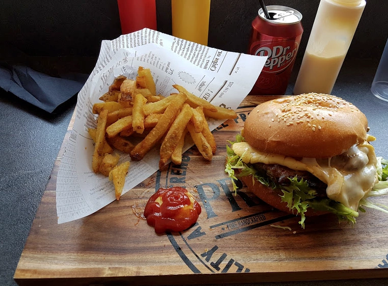 Burgers & Bagels Lafayette