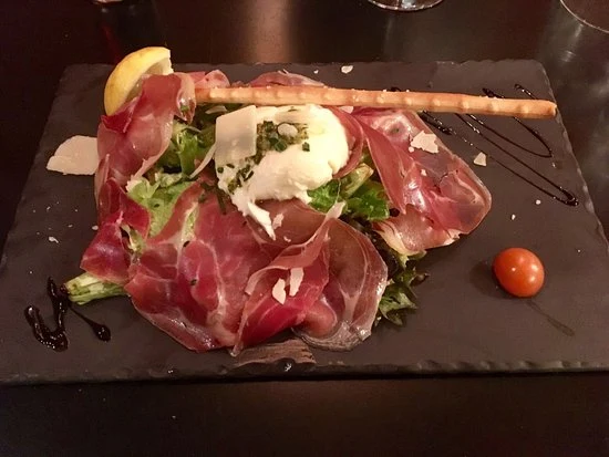 Giovany's Ristorante - photo 3