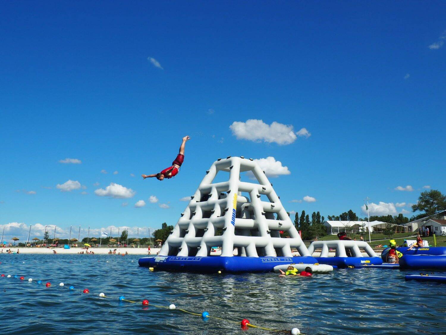 Profitez d’un après-midi rebondissant à l’Aquaparc BeFUN