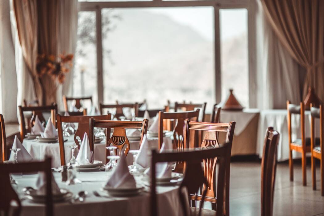 Soutien aux restaurateurs : profitez de vos restaurants lyonnais depuis chez vous !