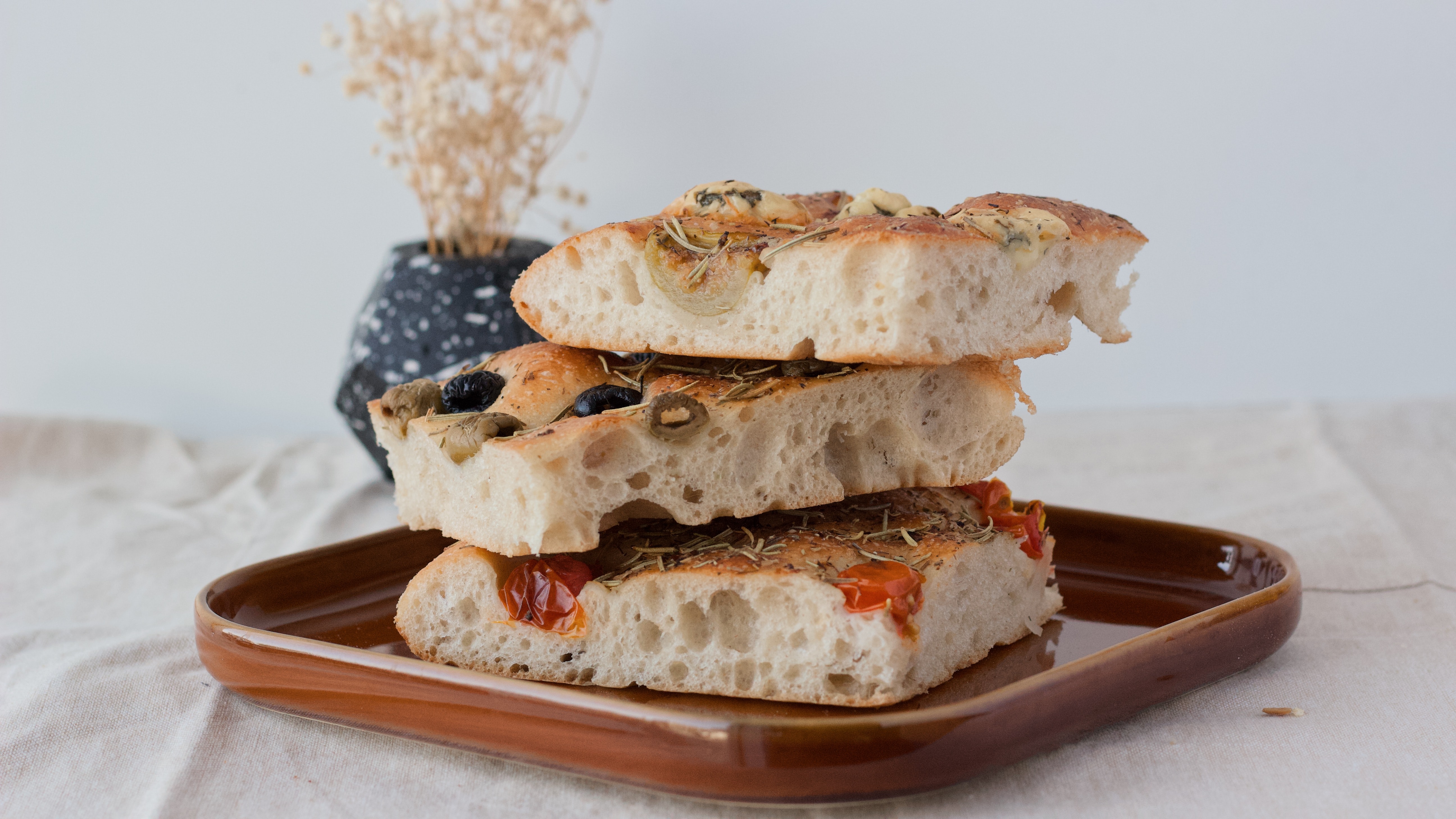 La recette de la focaccia pour des apéros entre amis réussis !