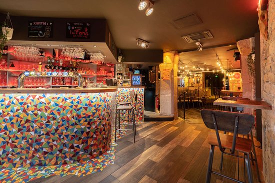 intérieur du bar la Feria