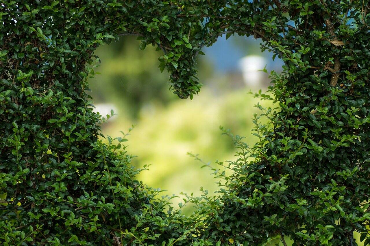 Ces petits détails en amour qu’on adore détester