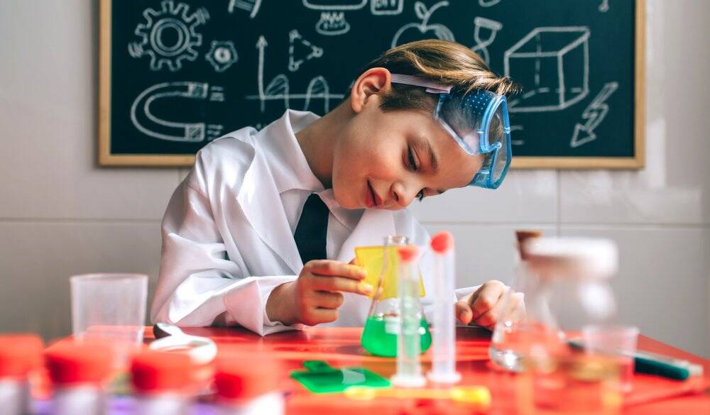5 expériences ludiques pour scientifiques en herbe !