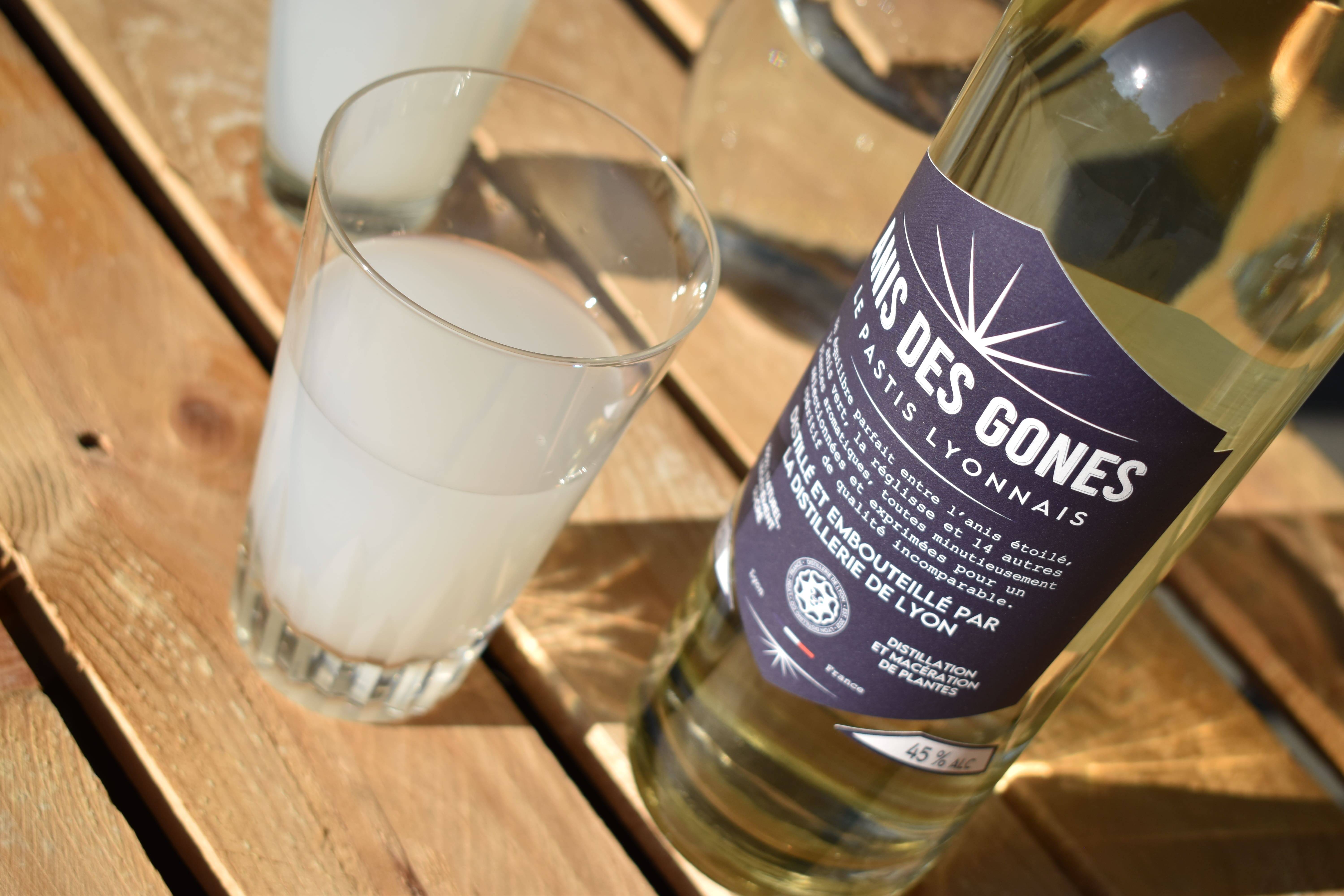 Anis des Gones, le pastis lyonnais de la première distillerie à Lyon !
