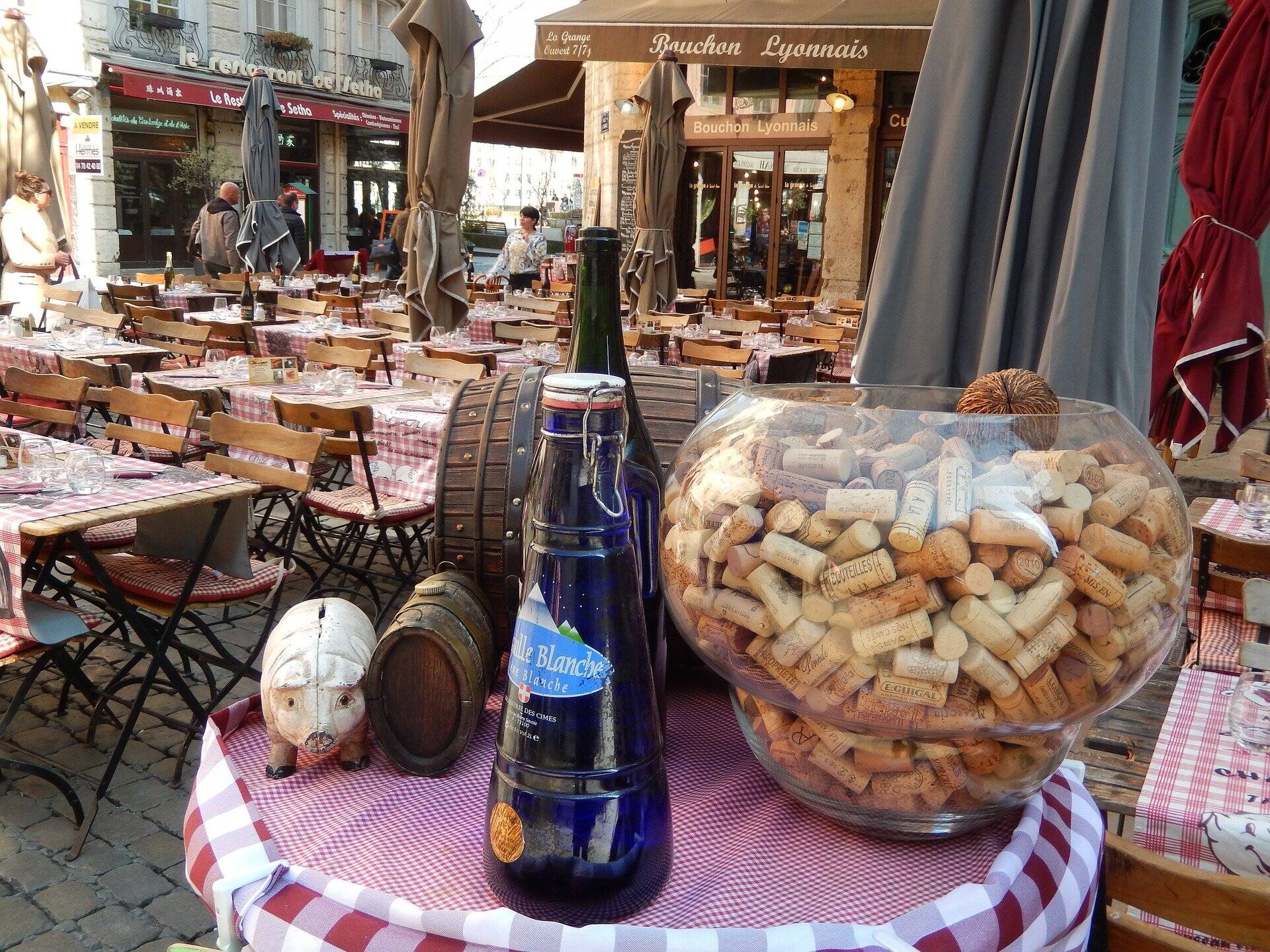 La tournée des bouchons : dernière semaine pour déguster votre menu lyonnais !