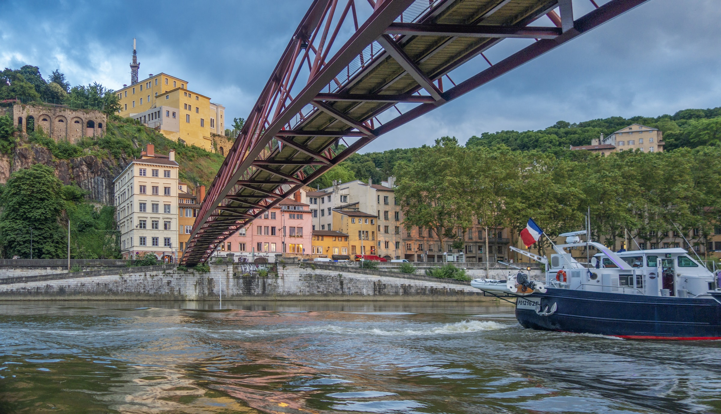 navette fluviale sur la saone