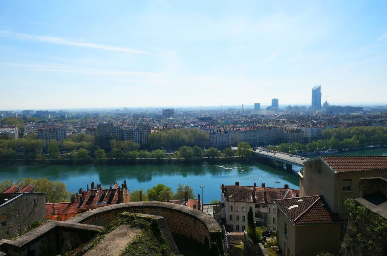 Ouverture de 465 m2 de terrasse à Lyon avec une vue incroyable