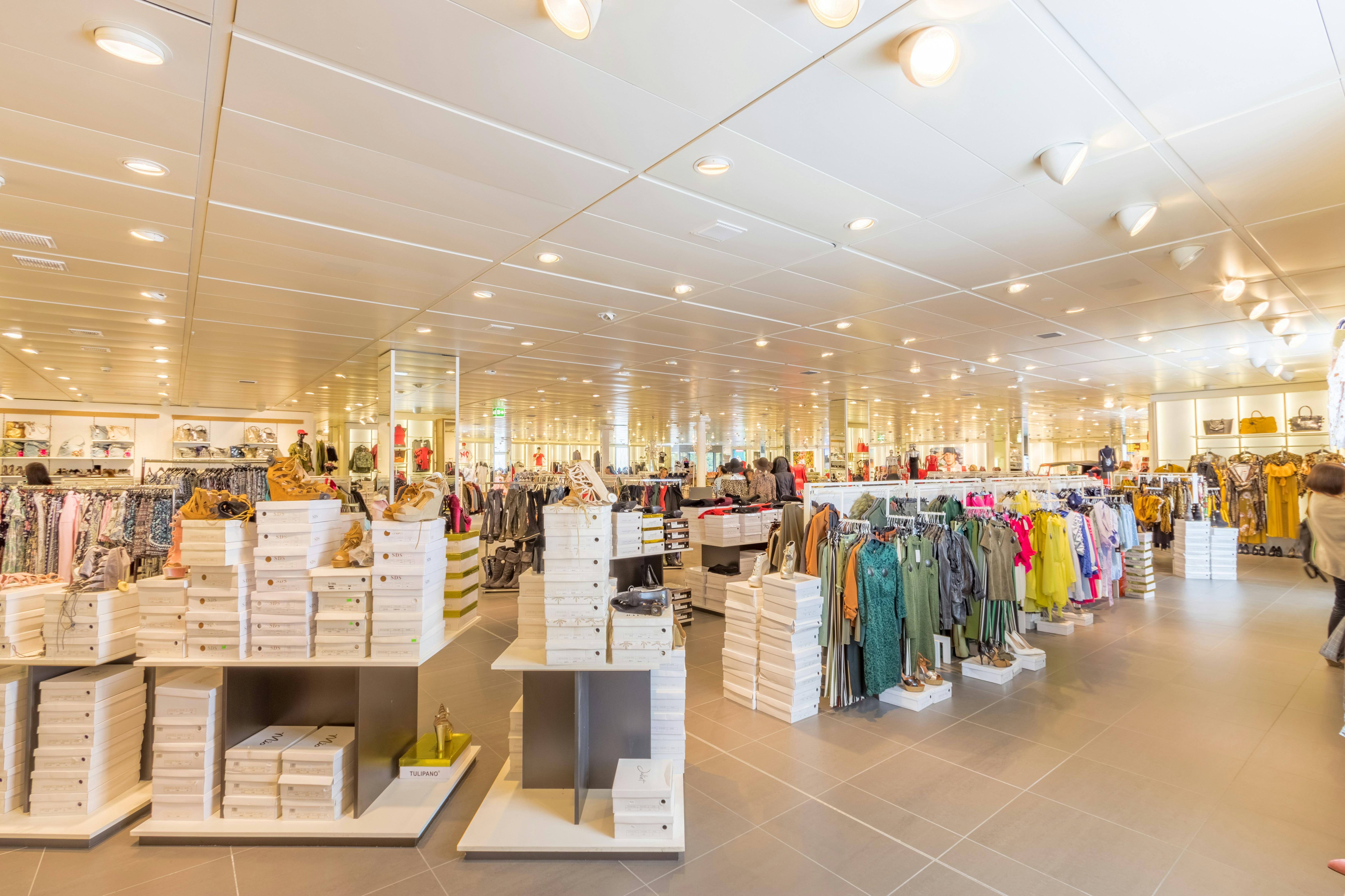 Et si le centre commercial Westfield à Lyon devenait votre nouveau QG ?
