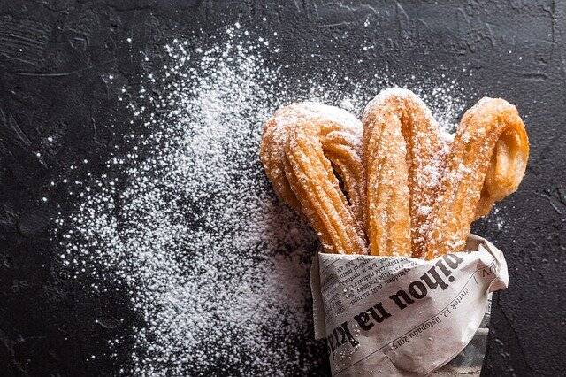 Disney dévoile la recette des churros de son parc féérique !