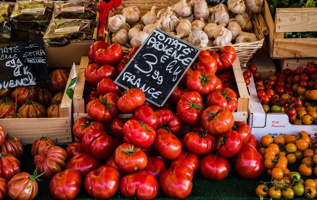 Produits frais : la liste des marchés ouverts à Lyon