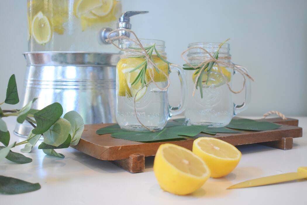 Nos petites recettes d’eaux détox, un peu de fraîcheur !