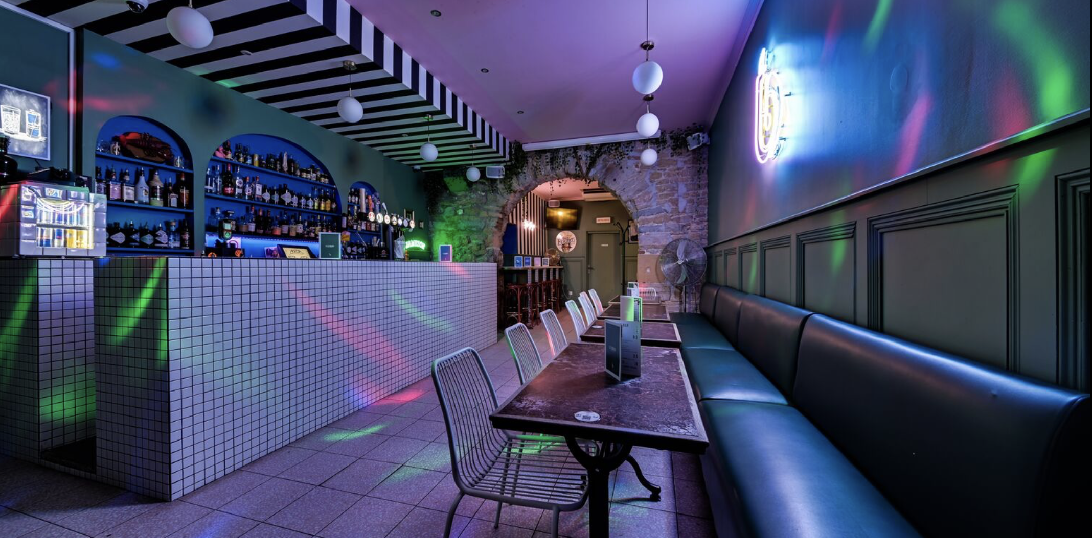 Le top des meilleurs bars à privatiser à Lyon pour un anniversaire