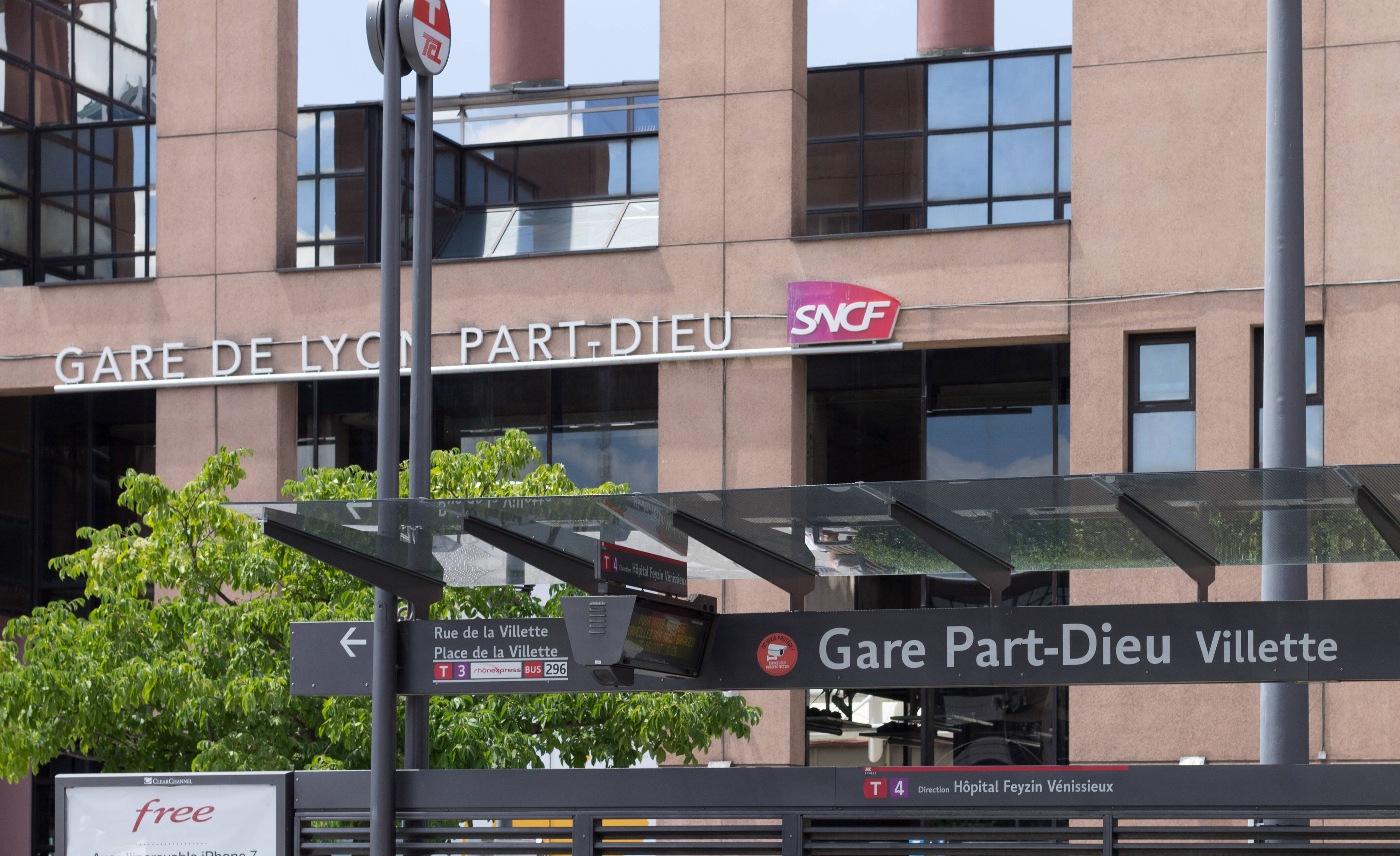 Le problème des gares lyonnaises