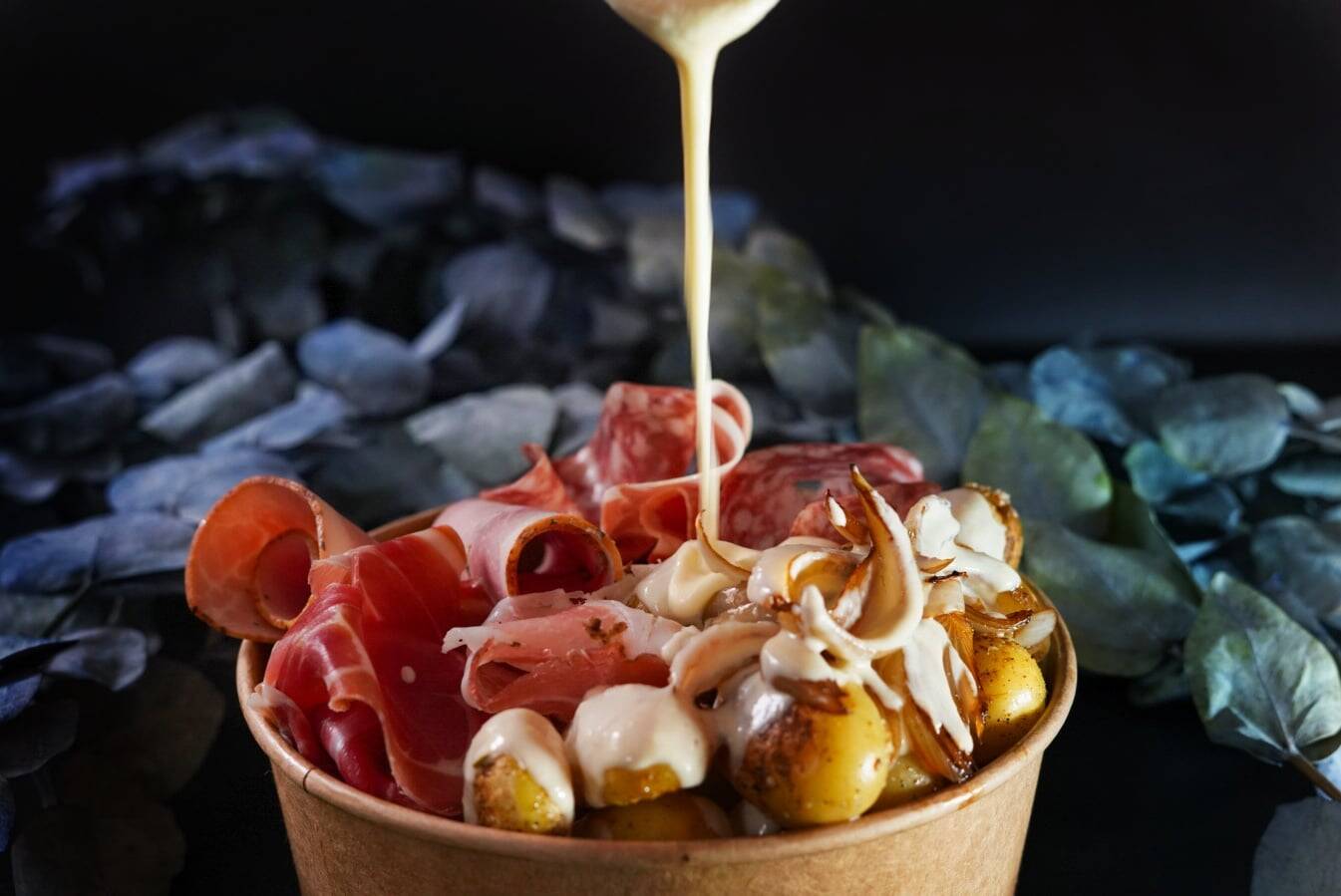 Nouveau à Lyon : Un raclette bowl livré chez vous !