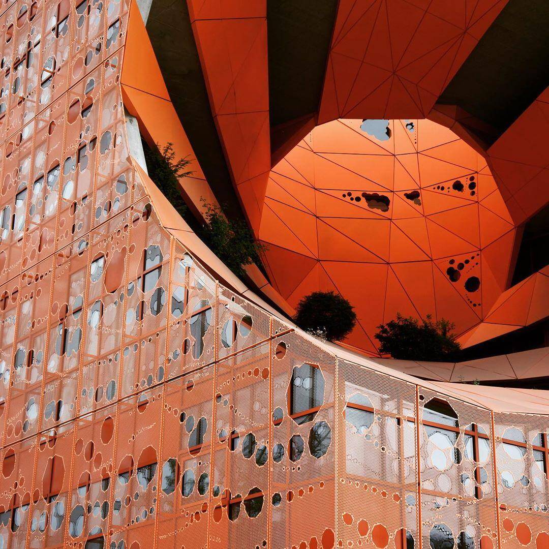 Top 8 des raisons de préférer Confluence au Vieux-Lyon