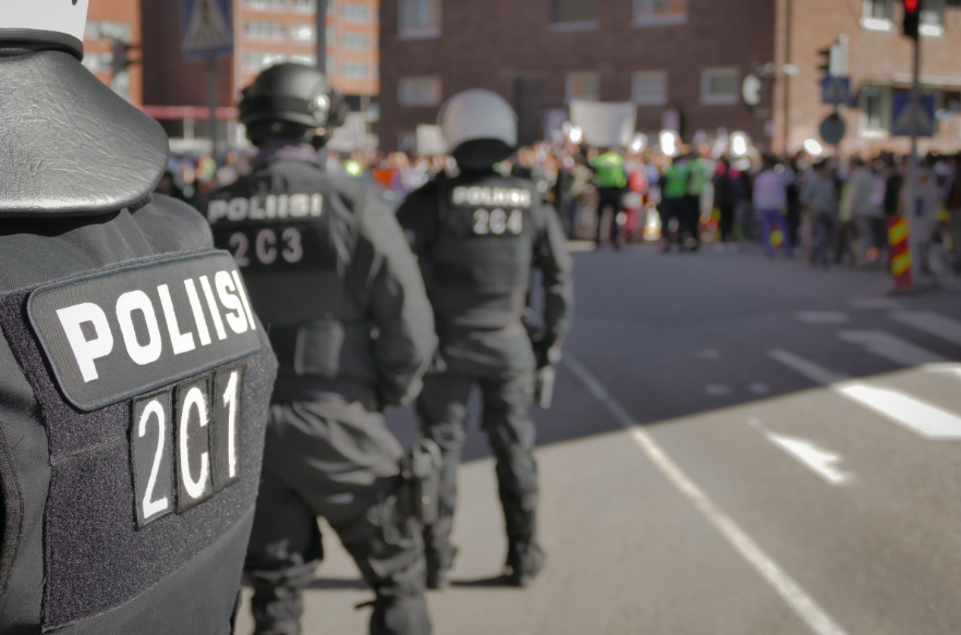 Pourquoi Interpol s'est installé à Lyon ?